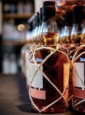 4 formas de armazenar corretamente suas garrafas de whisky